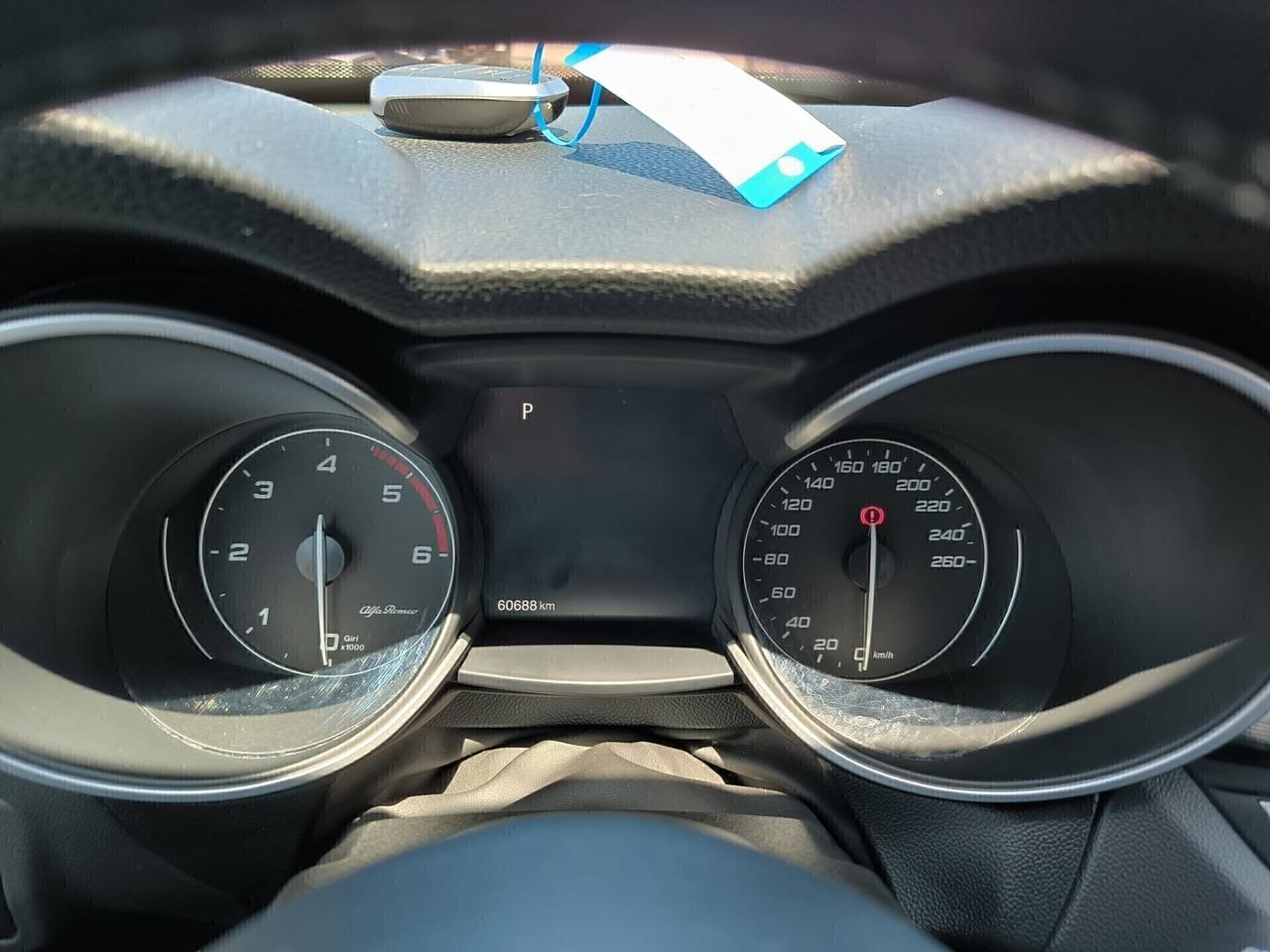 Alfa Romeo Stelvio 2.2 Turbodiesel 160 CV AT8 RWD Business