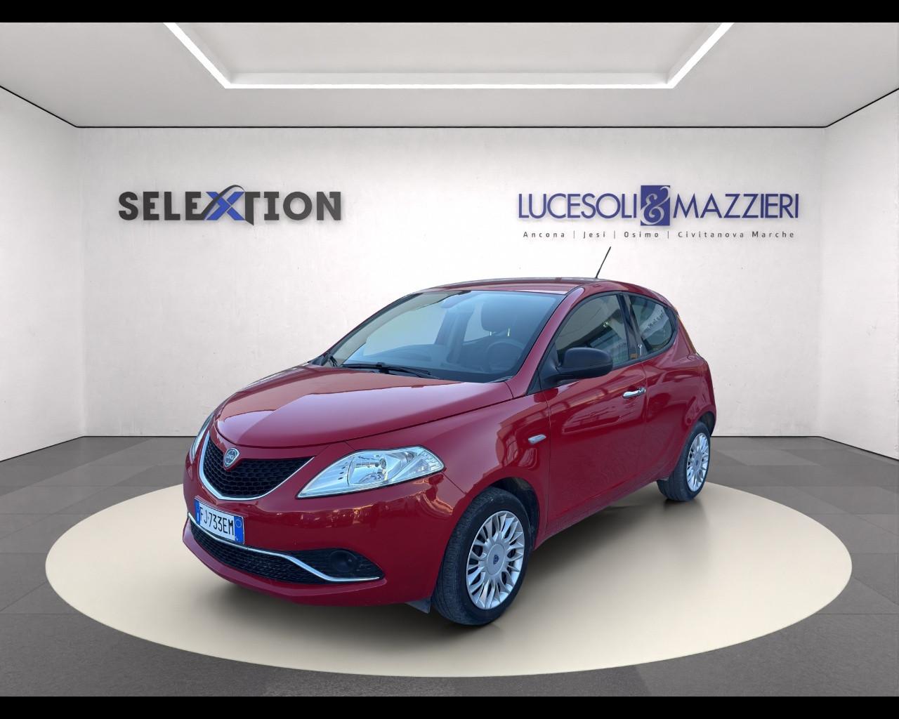 LANCIA Ypsilon 3ª serie - Ypsilon 1.2 69 CV 5 porte Silver