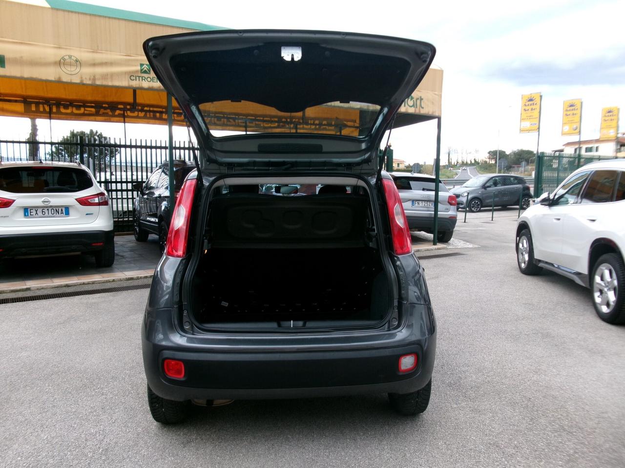 Fiat Panda 1.2 LOUNGE E6 BENZINA 82000 KM +600.00 GPL