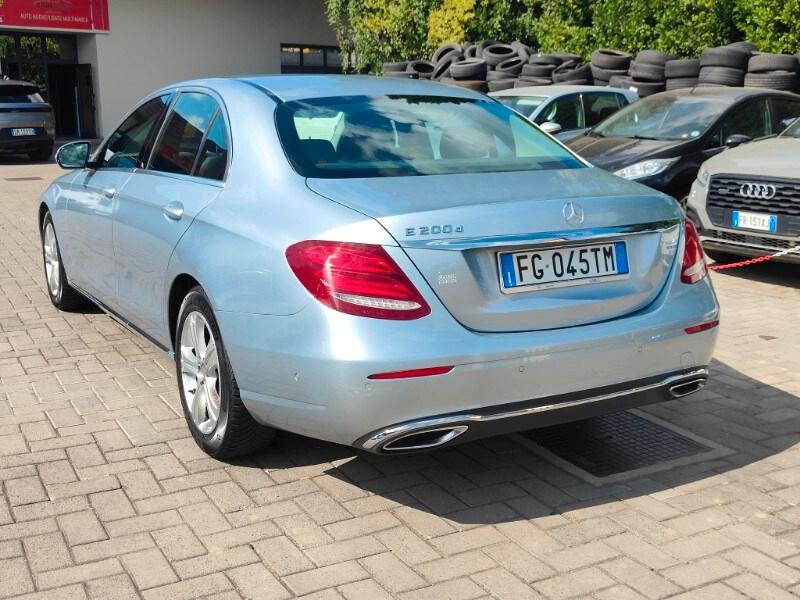 MERCEDES Classe E (W/S213) E 200 d Auto Execu...