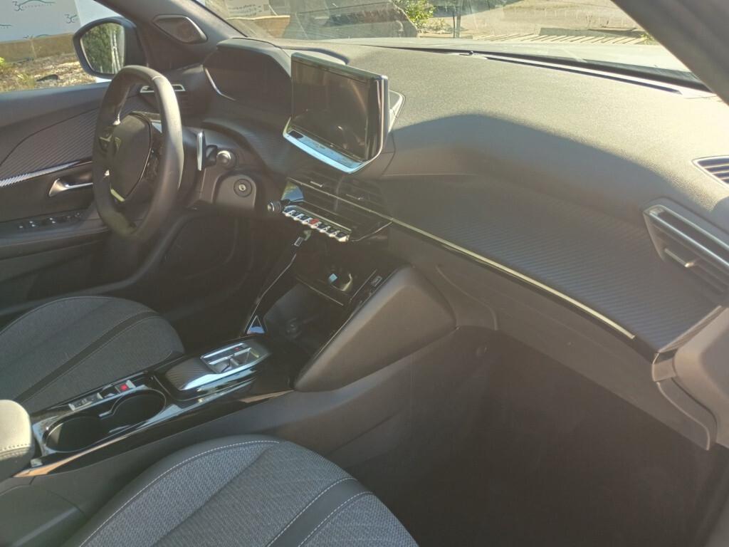 Peugeot 2008 1.5 BlueHDi 130cv EAT8 Allure