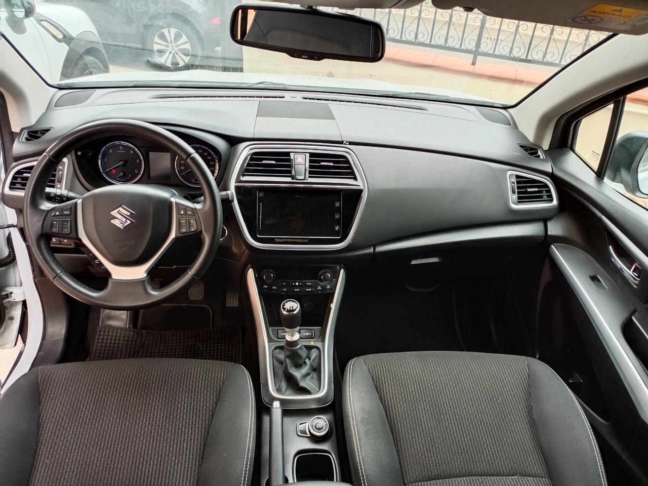 Suzuki S-Cross 1.6 DDiS Start&Stop 4WD All Grip DCT Star View