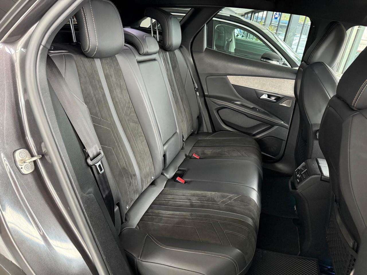 Peugeot 3008 BlueHDi 130 S&S EAT8 GT Pack