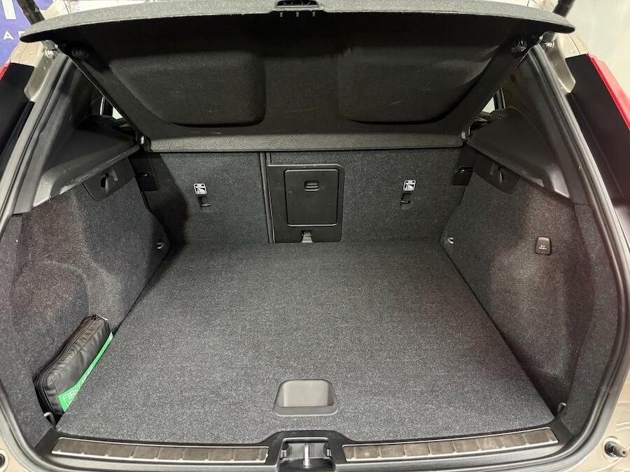 Volvo XC40 Hybrid Inscription Auto