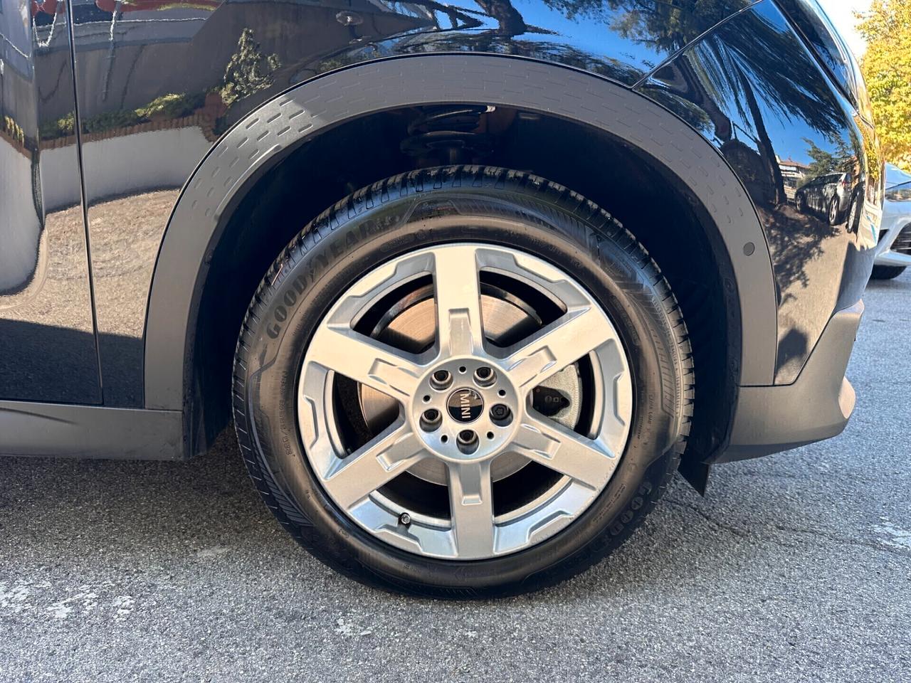 Mini Countryman C Autom. / PANORAMA / R18 / LED AMBIENT / PELLE / FARI MATRIX