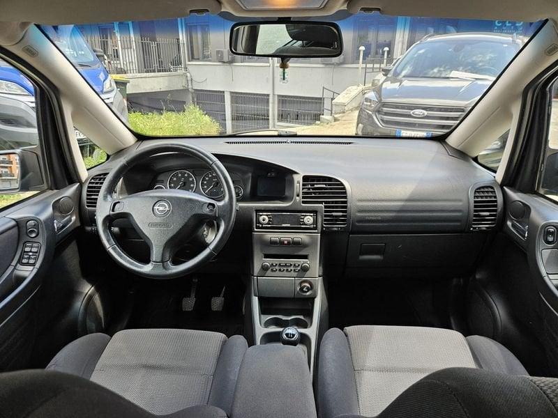 Opel Zafira Zafira 1.8 16v Elegance 7POSTI