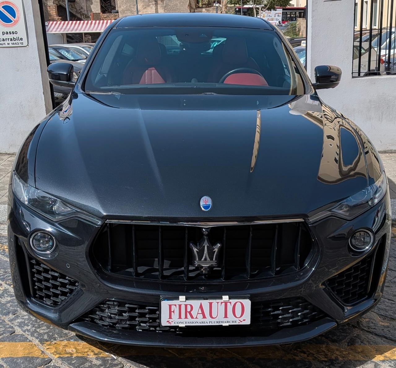 Maserati Levante V6 250cv Diesel AWD Gransport