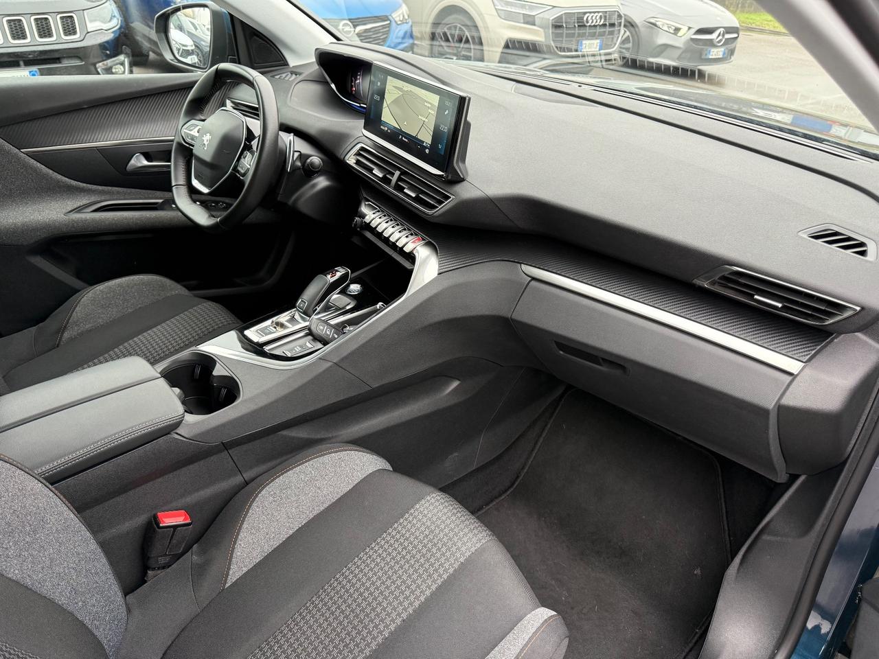 Peugeot 3008 BlueHDi 130 S&S EAT8 Active Business