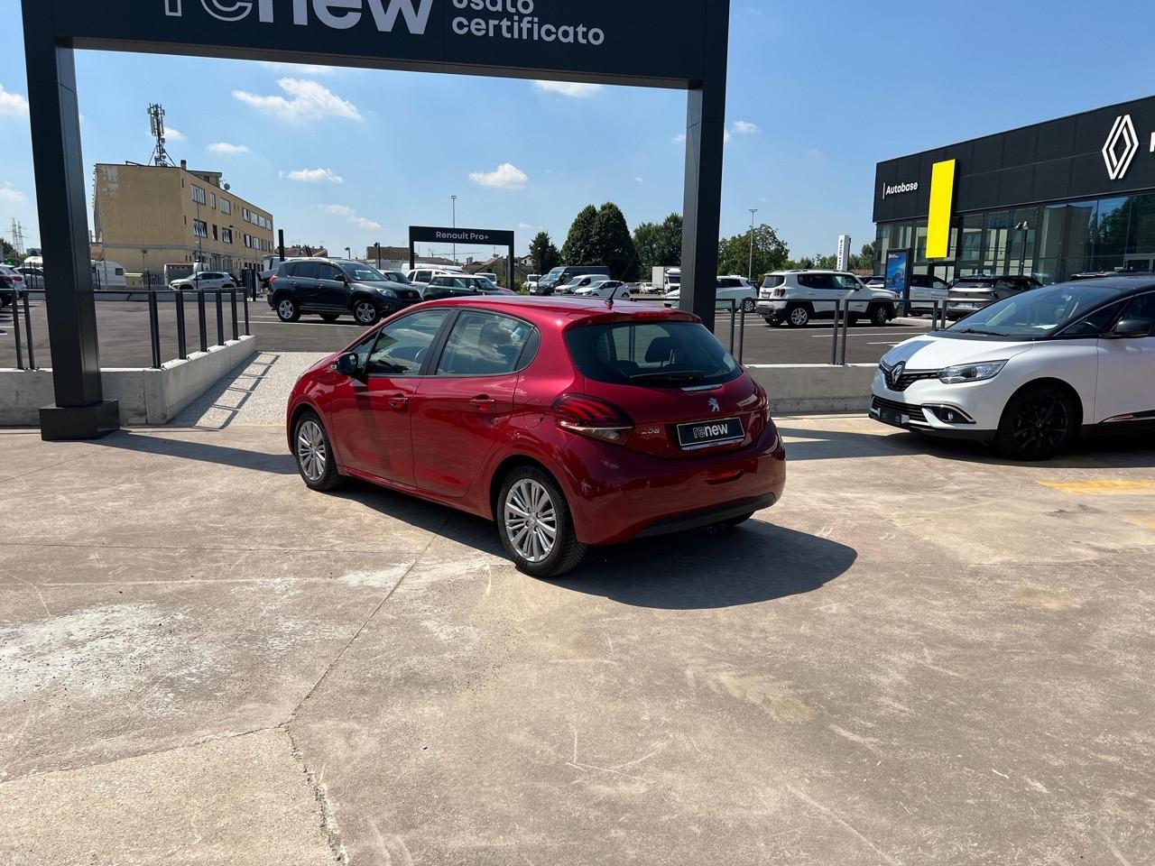 Peugeot 208 PureTech 82 5 porte Allure