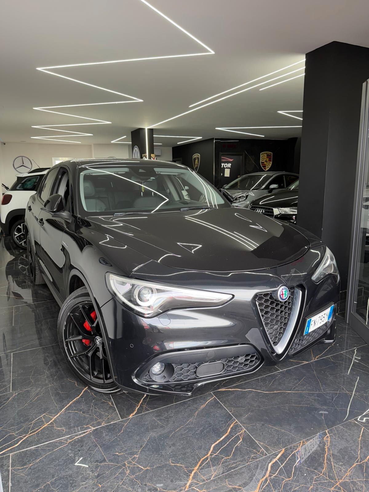 Alfa Romeo Stelvio 2.2 Turbodiesel 180 CV AT8 RWD Executive
