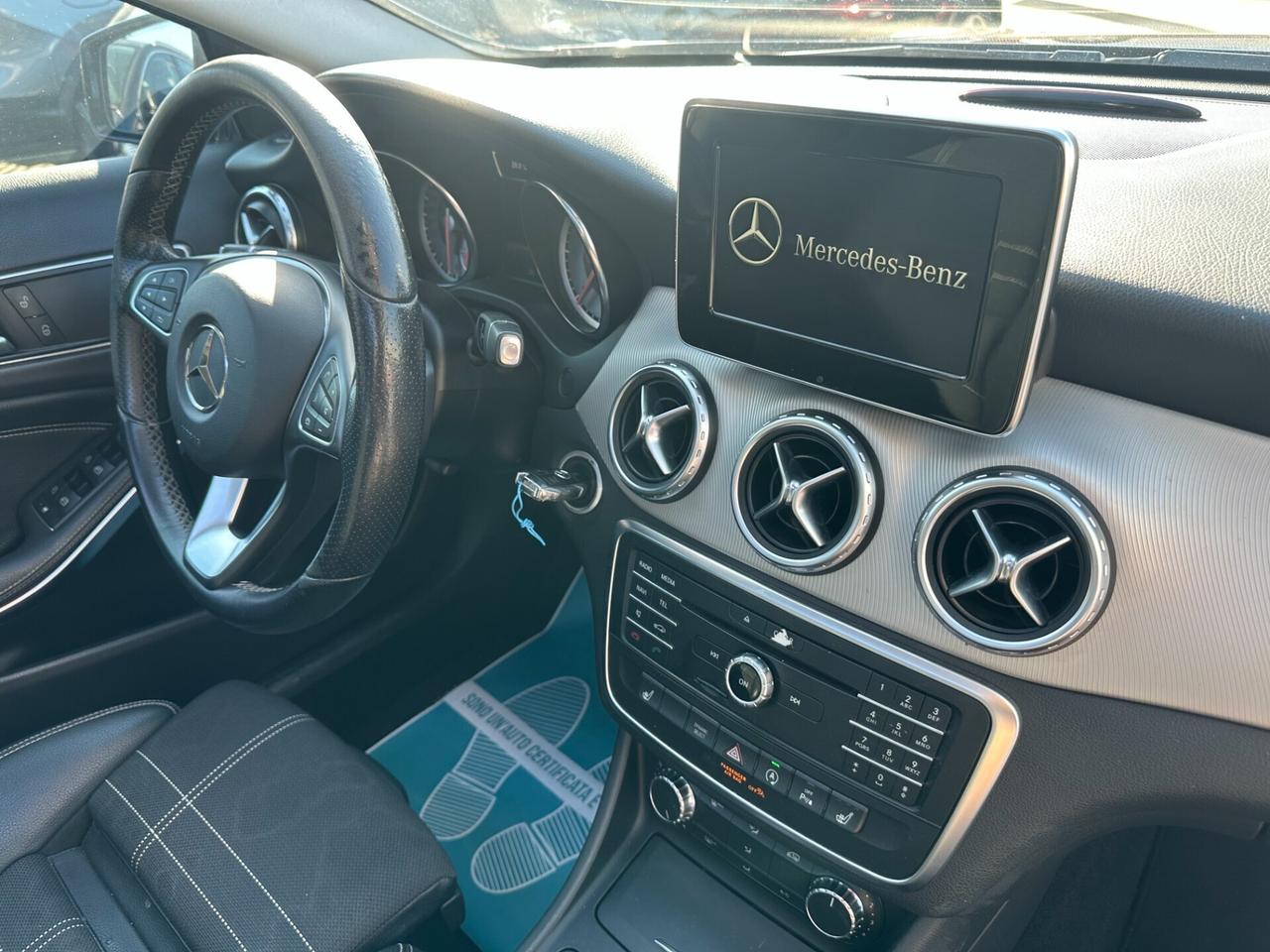 GLA 200 D 4MATIC PREMIUM FINANZIAMENTO