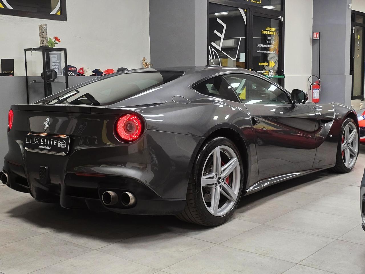 Ferrari F12 Berlinetta 6.3 740CV V12 SERVICE BOOK FERRARI COMPLETO_ KM CERTIFICATI _ CARBONIO _ SEDILI DAYTONA _ GARANZIA 12 MESI