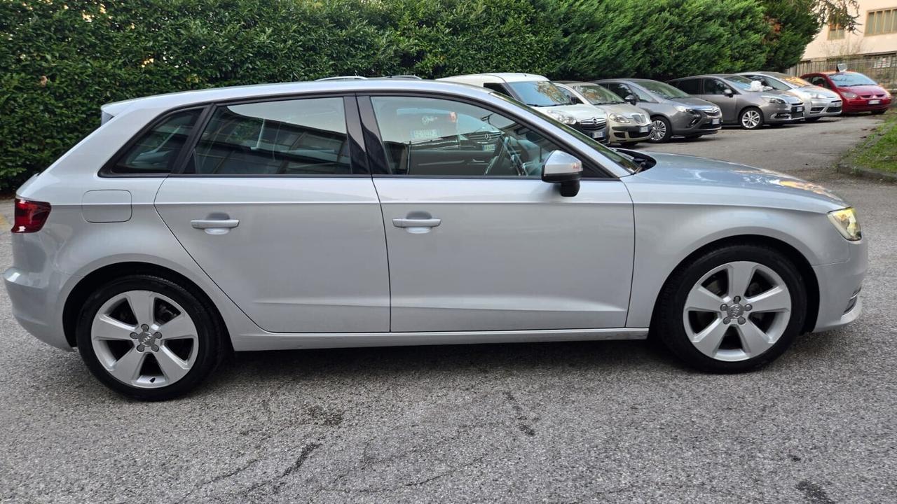 Audi A3 1.6 TDI S tronic Ambition