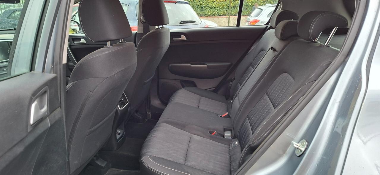 Kia Sportage 1.6 CRDI 136 CV 2WD Mild Hybrid Business Class