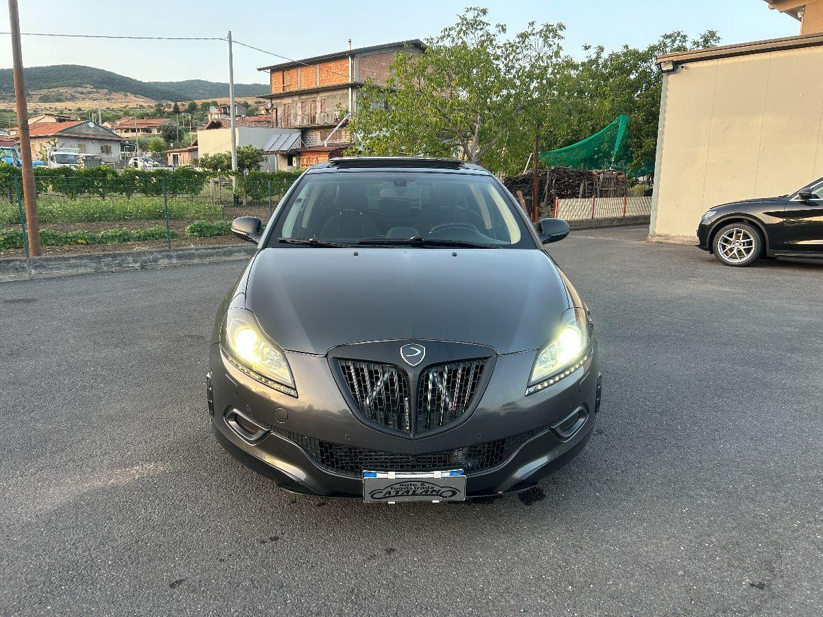 LANCIA - Delta - 1.9 MJT Twinturbo DPF Platino tetto navi telecamera
