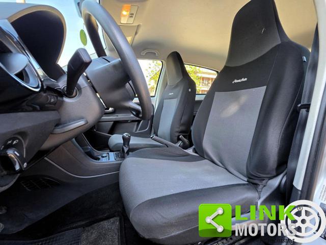 VOLKSWAGEN up! 1.0 Move