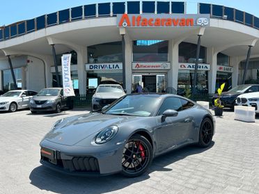 Porsche 992 911 (992.2) Coupe 3.6 GTS 540cv auto KM 0