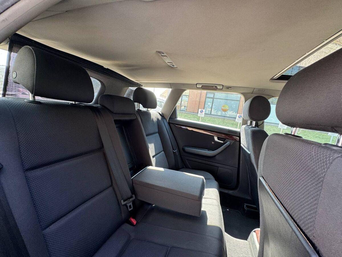 Audi A4 Avant 2.5 V6 tdi 163cv