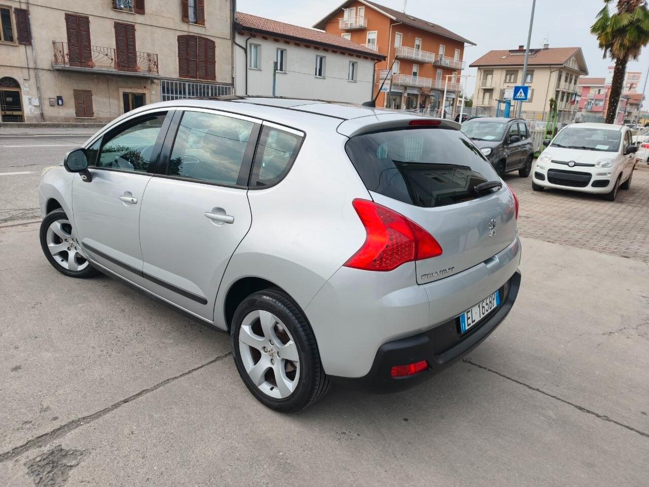 Peugeot 3008 1.6 HDi 112CV Premium
