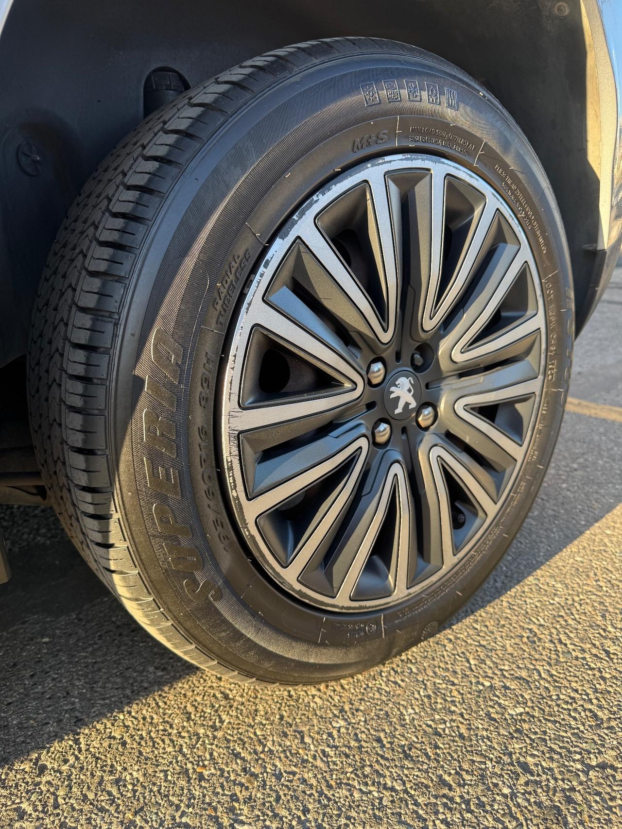 Peugeot 2008 1.2 82 cv Allure Euro 6