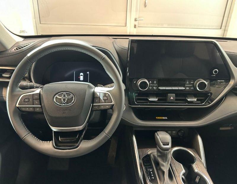 Toyota Highlander 2.5H AWD-i E-CVT Lounge