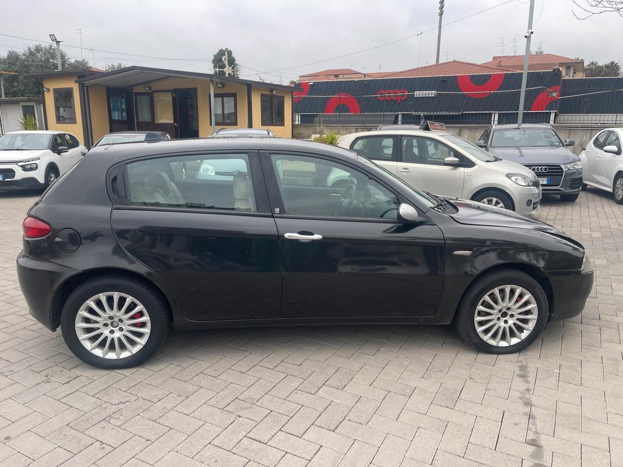 Alfa Romeo 147 1.9 JTD 150cv Exlcusive