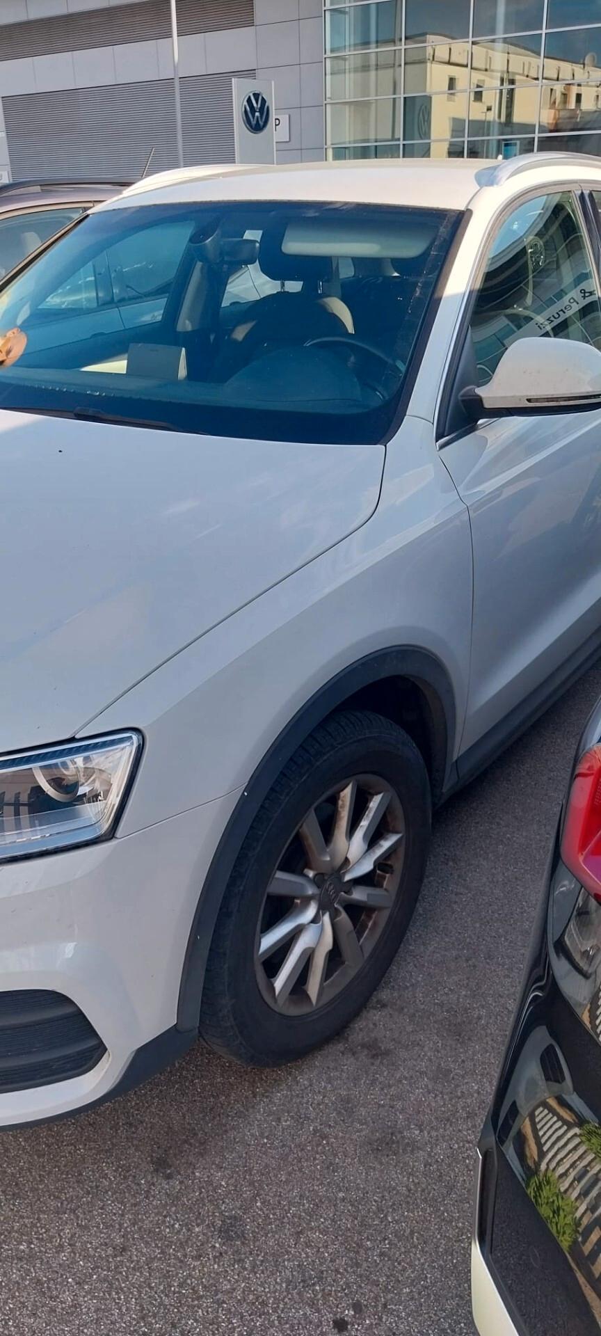 Audi Q3 2.0 TDI 150 CV Business - 2016