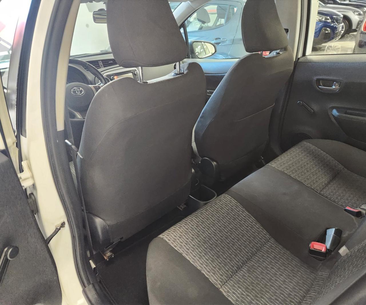 Toyota Yaris 1.4 D-4D 5 porte Lounge