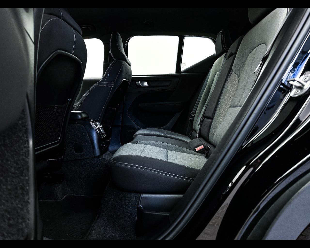 VOLVO XC40 (2017-->) - XC40 T5 Recharge Plug-in Hybrid automatico Plus Dark