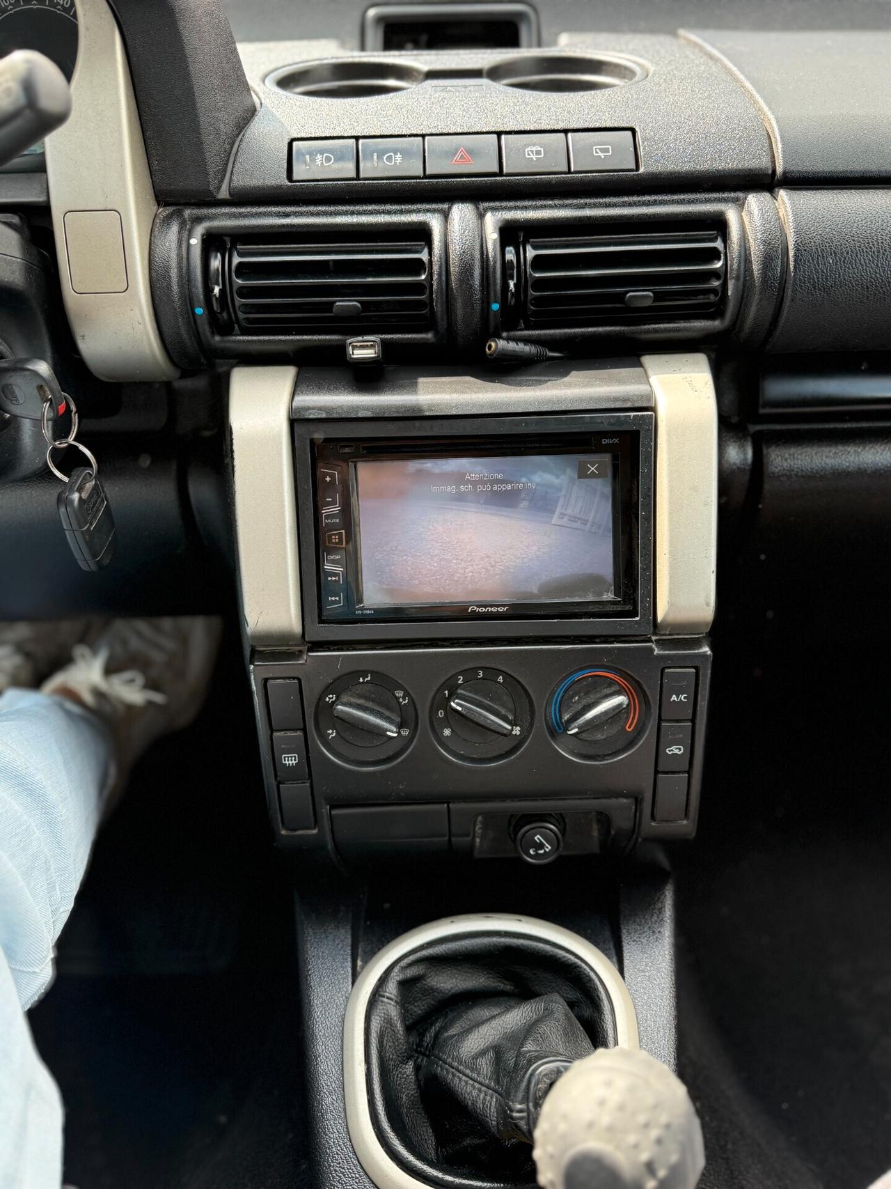 LAND ROVER FREELANDER TD4 SPORT