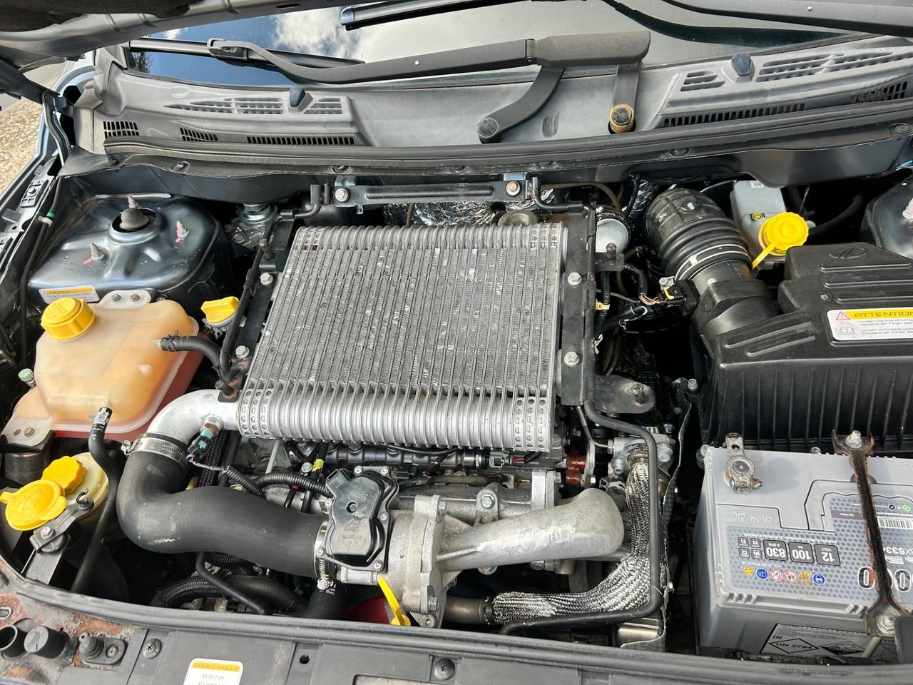 Mahindra XUV500 2.2 16V AWD W6 N1