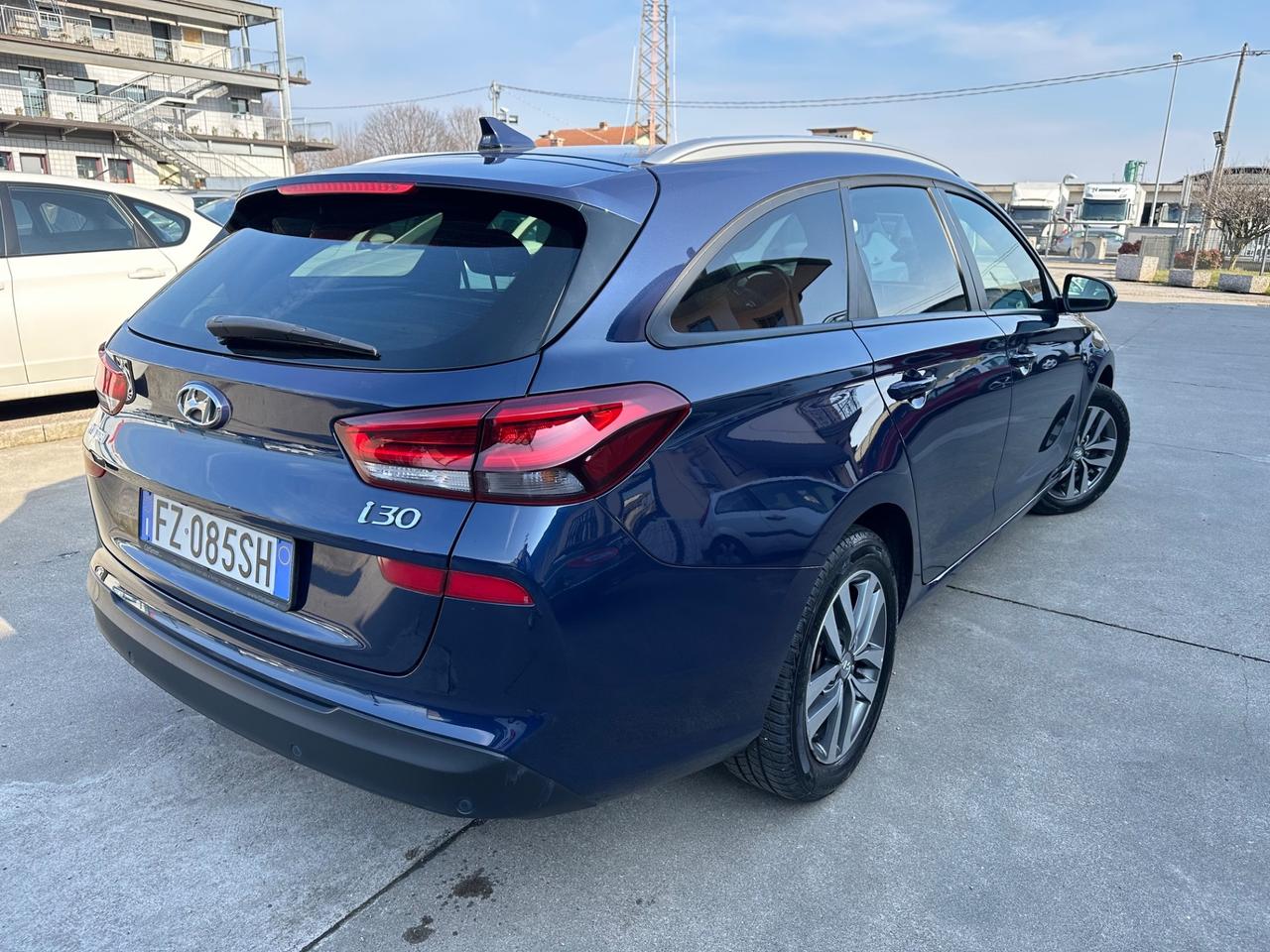 Hyundai i30 1.0 T-GDI 12V 5 porte Business-GPL