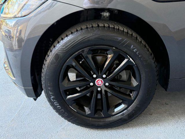JAGUAR F-Pace 2.0 D 180 CV aut. R-Sport