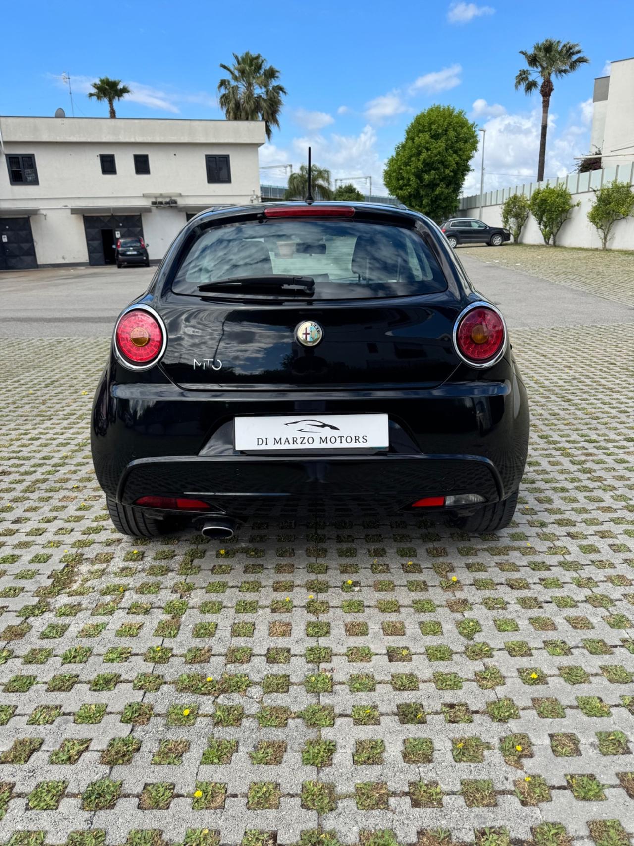 Alfa Romeo MiTo 1.3 JTDm 16V 90 CV Distinctive Sport Pack