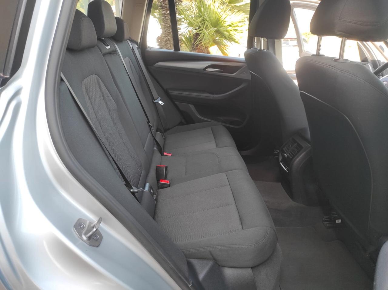 Bmw X3 sDrive18d mhev 48V auto