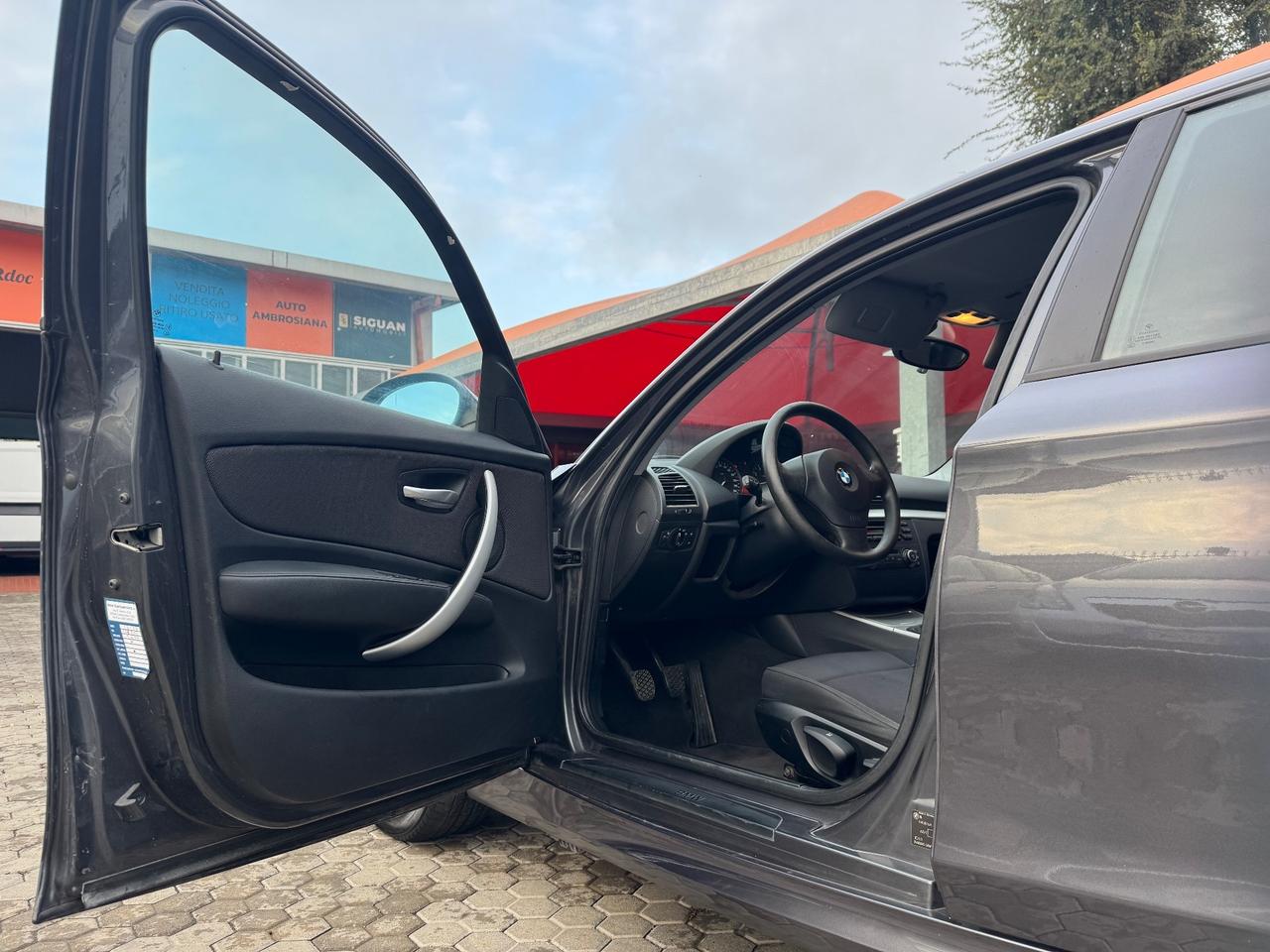 Bmw 116 ADATTA A NEOPATENTATI 116i 116cv cat 5 porte