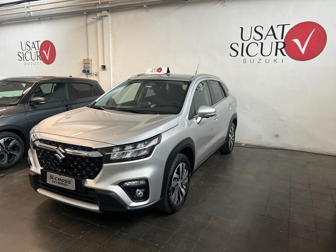 Suzuki S-Cross 1.4 Hybrid Top+