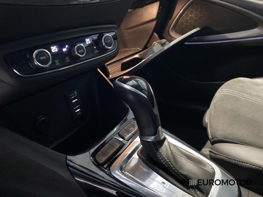 Opel Crossland 1.5 Ecotec Ultimate AT6