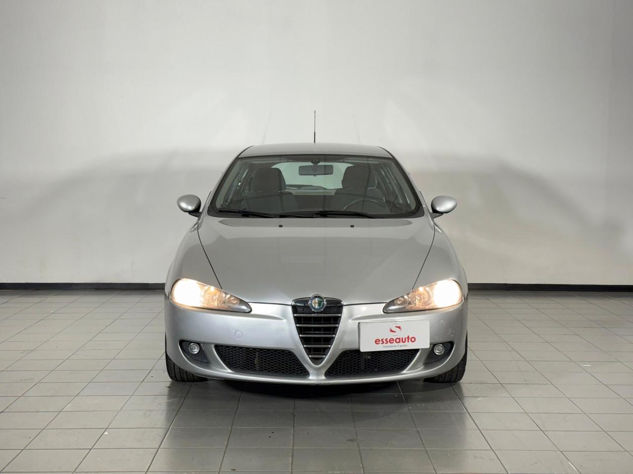 Alfa Romeo 147 1.6 16V TS 5 porte Exclusive NEOPATENTATI