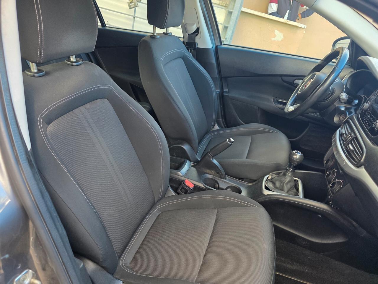 Fiat Tipo 1.6 Mjt S&S 5 porte Easy