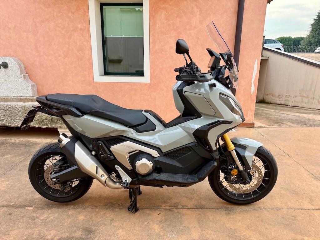 Honda X-ADV 750