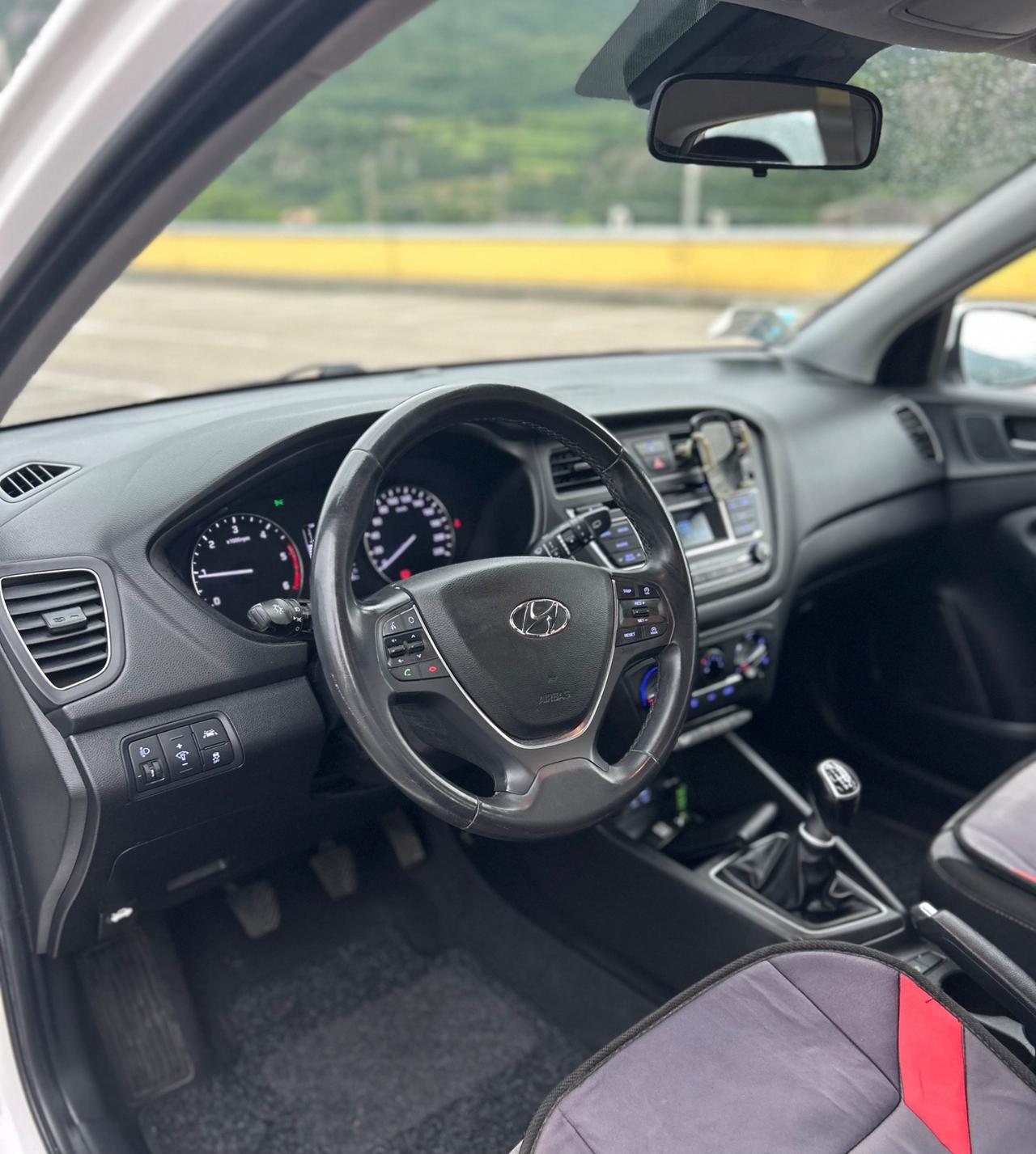 Hyundai i20 CRDi 5p Go! Plus Neopatentati 2016