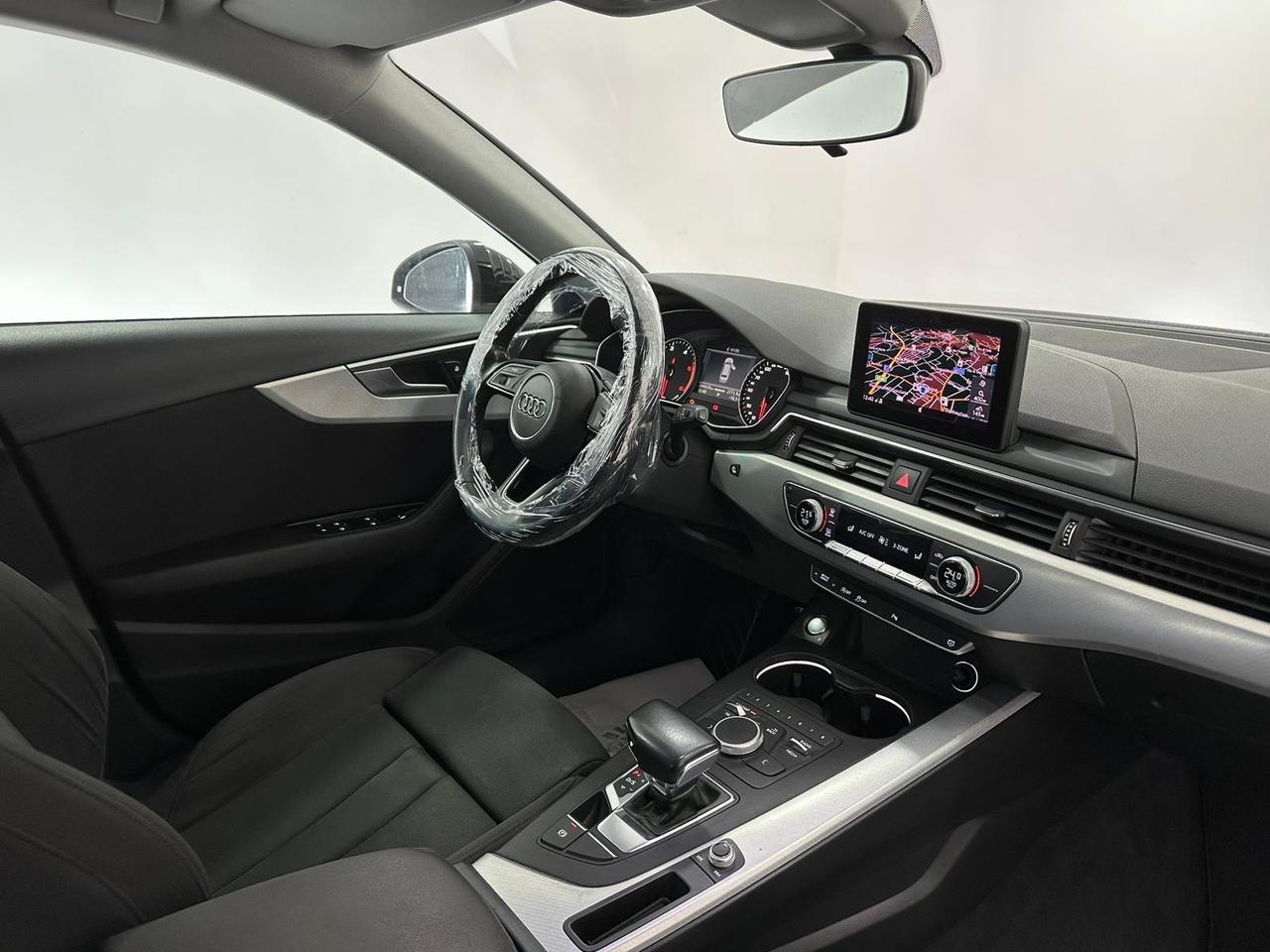 Audi A4 Avant 2.0 TDI 122 CV S tronic-TAGLIANDATA-2017