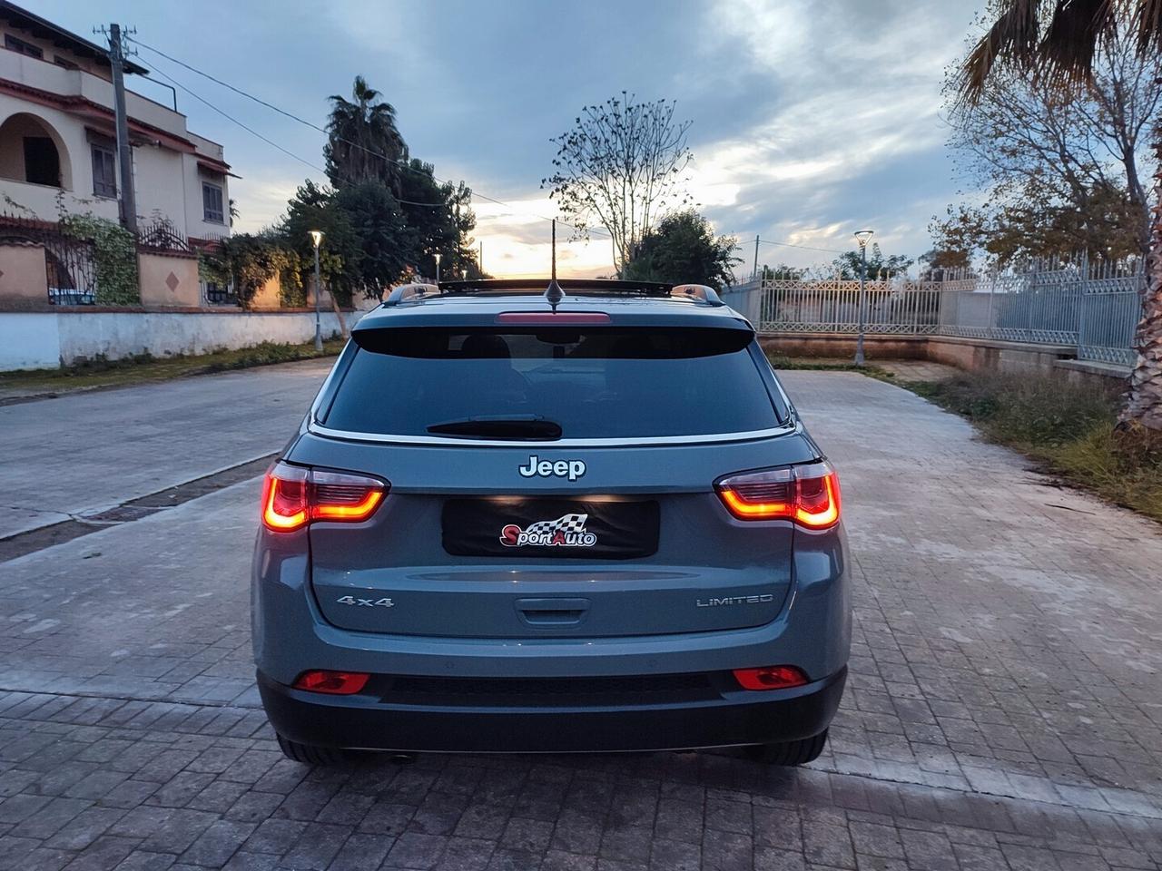 Jeep Compass 4X4 LIMITED TETTO APRIBILE 20 MJET 140CV AUTOMATIK