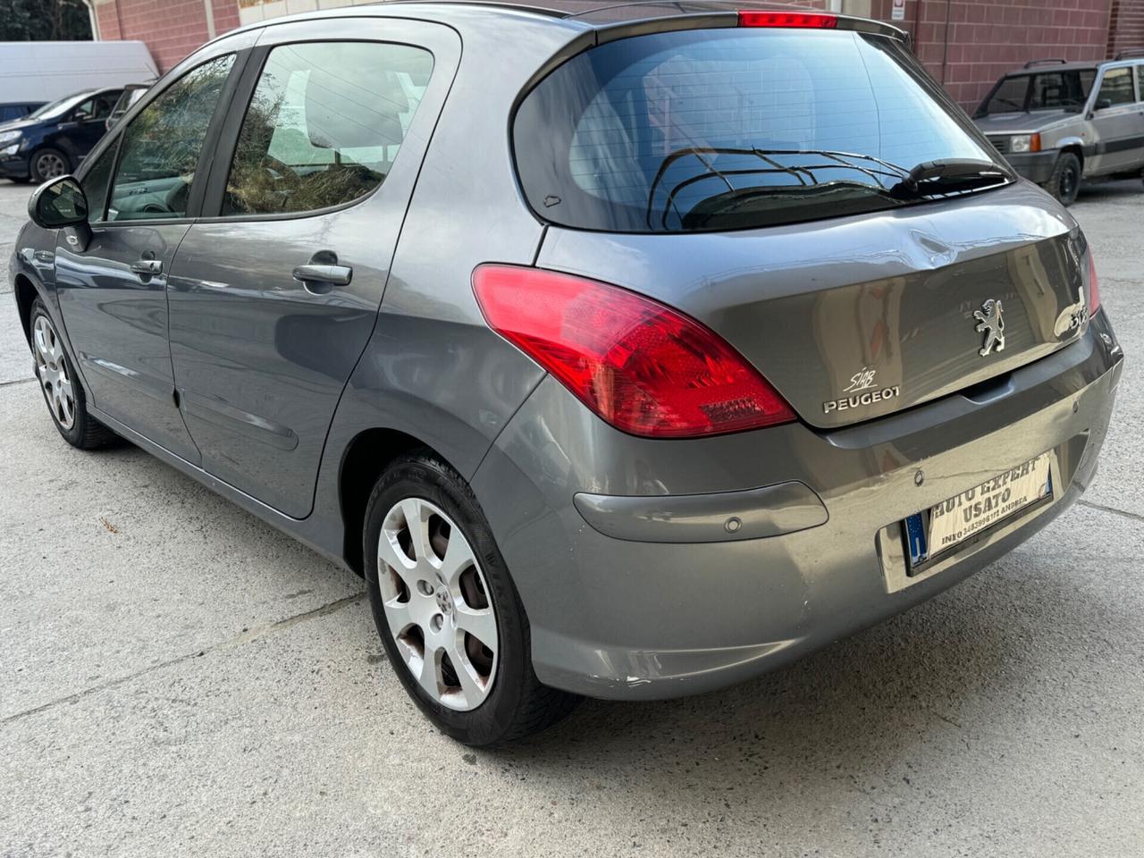 Peugeot 308 1.6 8V HDi 112CV cambio robototizzato 5p. Premium