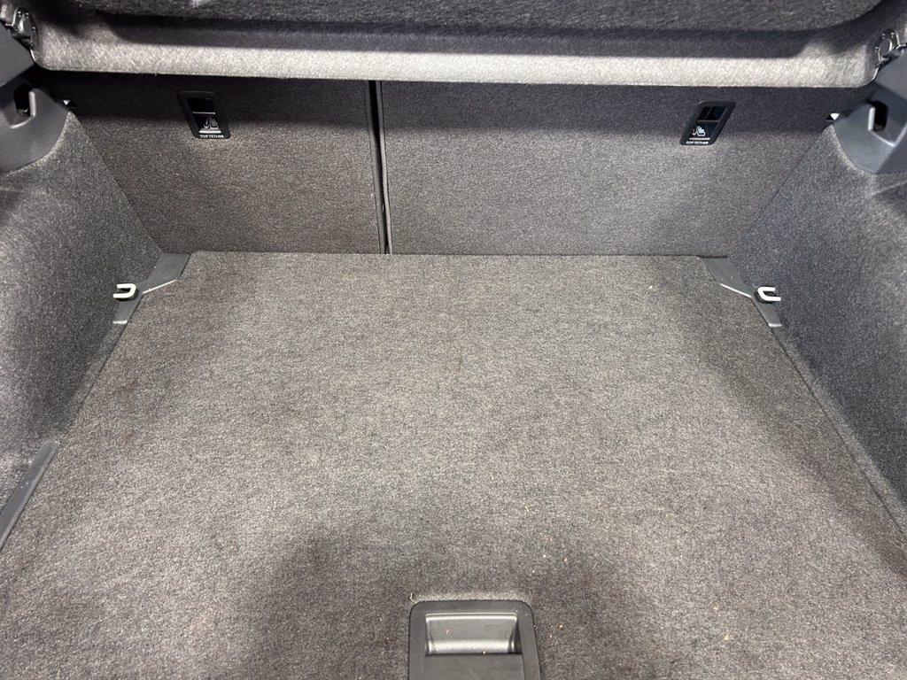 VOLKSWAGEN Taigo 1.0 tsi life 110cv del 2023