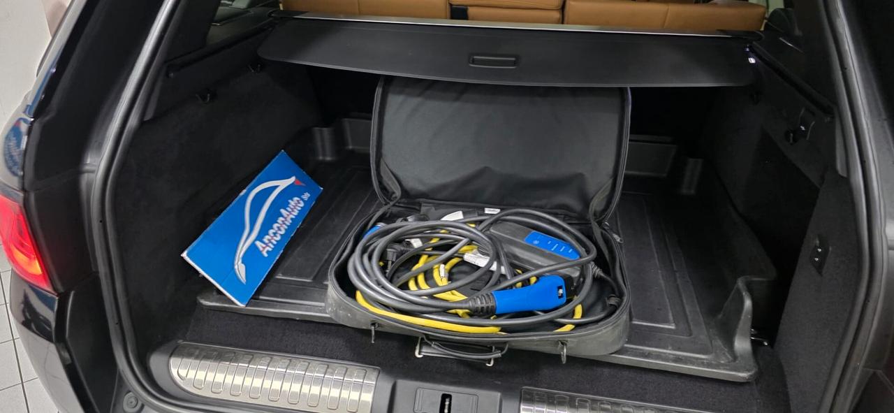 LR Range Sport 2.0 Si4 PHEV Autobiography 2019