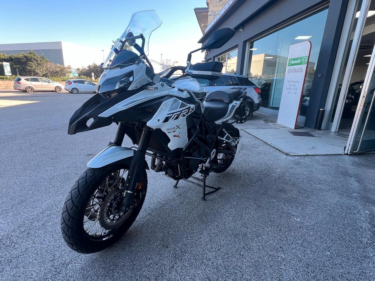 Benelli Trk 502X