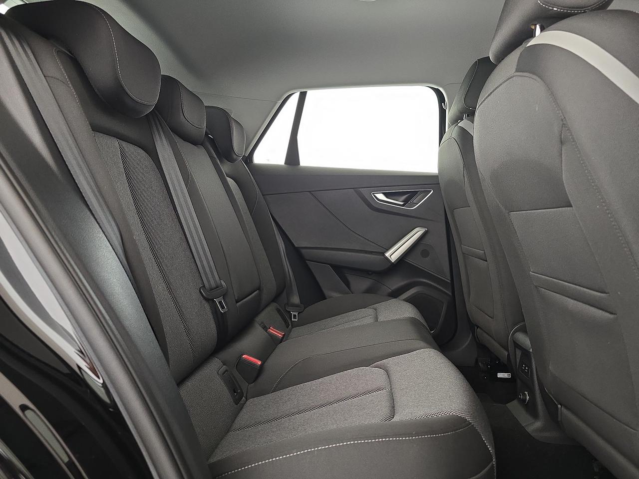 Audi Q2 30 2.0 tdi admired s-tronic