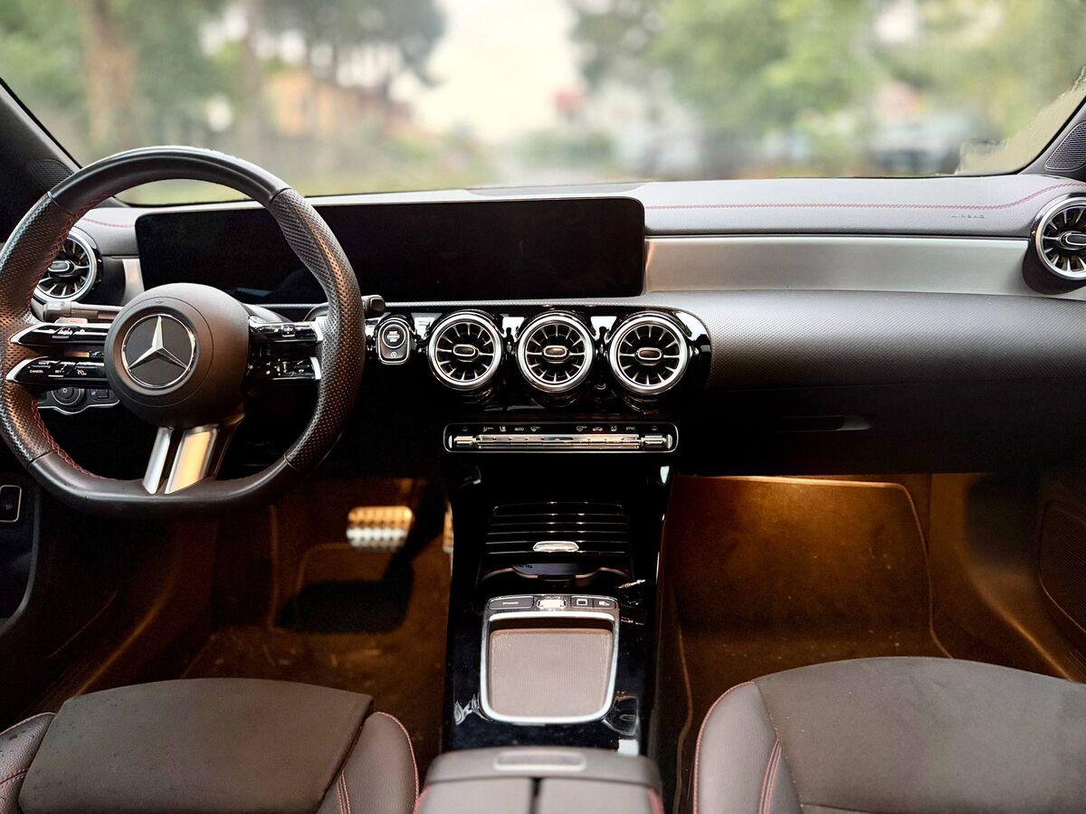 Mercedes CLA Coupe 220 d AMG Line Premium Plus auto